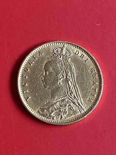1892 22ct gold half sovereign - gold,