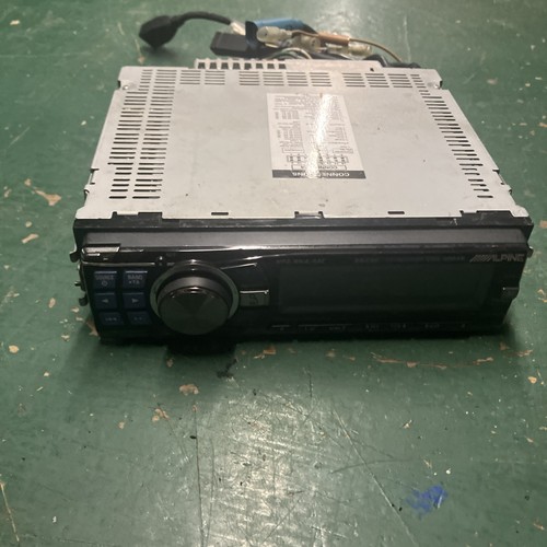 Alpine cda 9884r head unit - head,