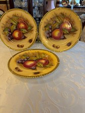 Aynsley orchard gold plates x