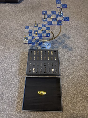 Star trek tridimensional chess - trek,