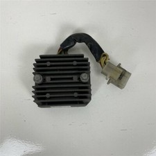 Honda VF 750 1000 regulator