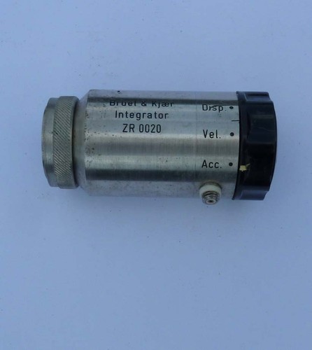 Bruel kjaer integrator - &,