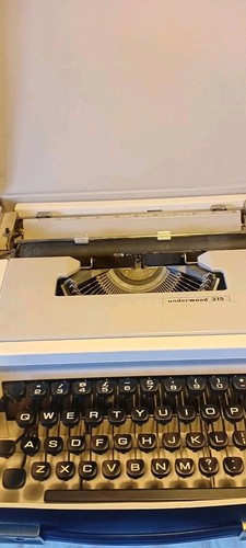 Retro white olivetti underwood - white,