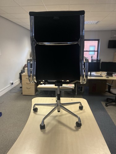 Vitra eames office chair - eames,