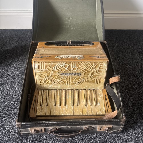Vintage geraldo accordion - vintage, in