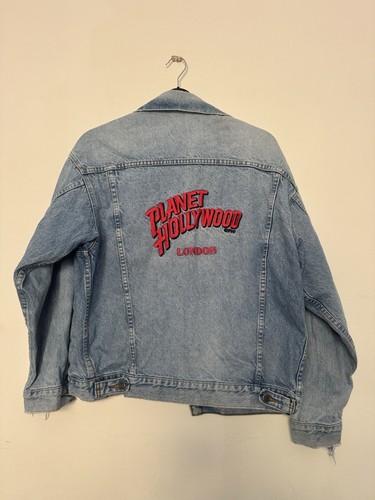 Vintage collectable 90s - &,
