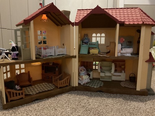 Sylvanian families beechwood - families,