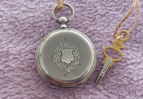 Antique silver key wind - silver,