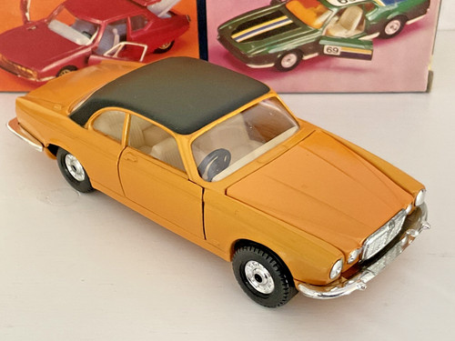 Corgi toys 286 - corgi, xj12c