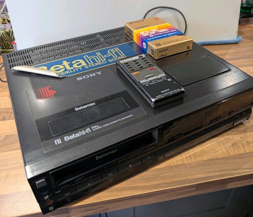 Vintage 1985 sony betamax - vintage,
