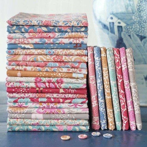 Windy days cotton fabric - days,
