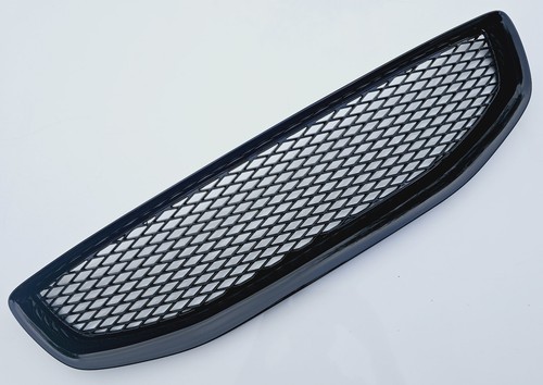 Gloss black debadged badgeless