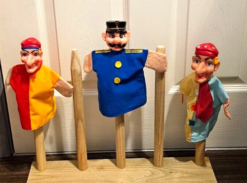 Vintage punch and judy hand - punch,