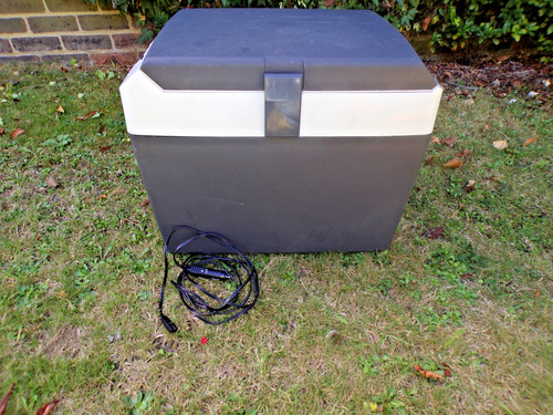 Halfords litre 12v electric - 28,
