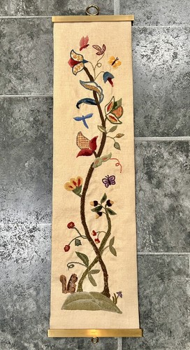 Vintage crewel embroidered - crewel,
