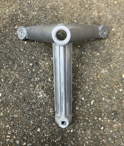 Coughtrie l2420 corner bracket - l2420,
