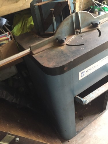 Mitre guillotine magnolia not - guillotine,
