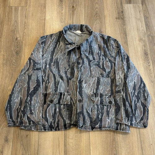 Vintage clarkfield outdoors - clarkfield,
