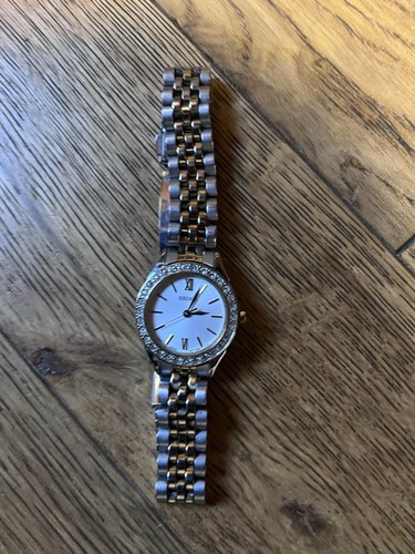 Seiko ladies watch - seiko,