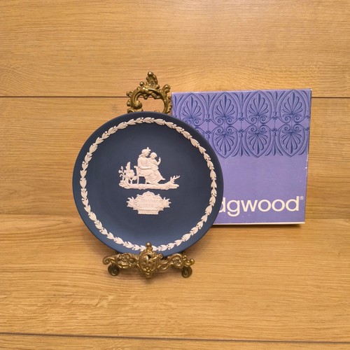 Wedgwood jasperware portland - wedgwood,