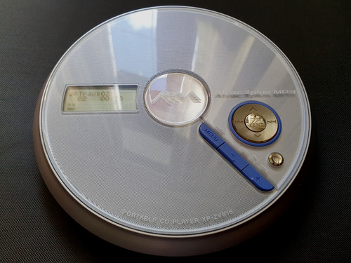 Aiwa zv616 walkman - aiwa, cd