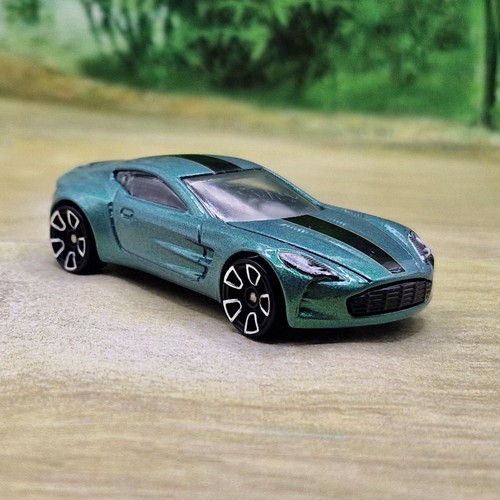 Hot wheels aston - wheels,