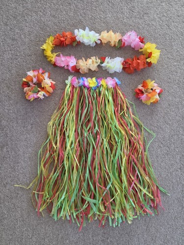 Hula girl flower grass - girl,