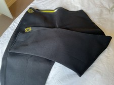 Zaggora Neoprene Black Cropped