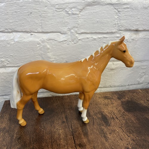 Beswick huntsmans horse - huntsmans,