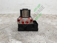 2006 TOYOTA YARIS ABS PUMP