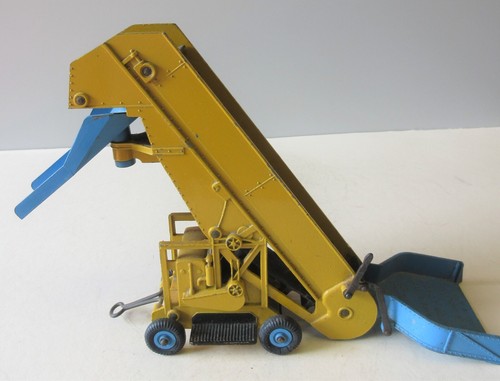 Dinky toys farm bale elevator - toys,