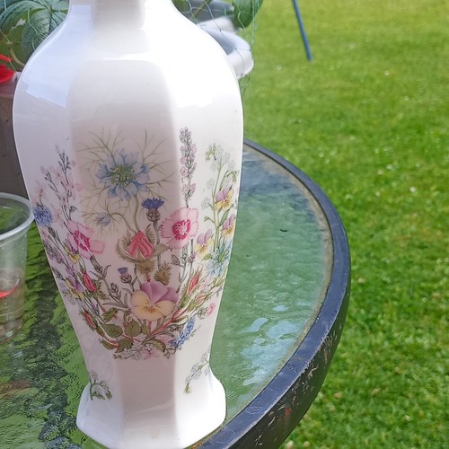 Aynsley wild tudor bone china - tudor,