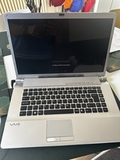 Sony VAIO FW 16.4" (400GB