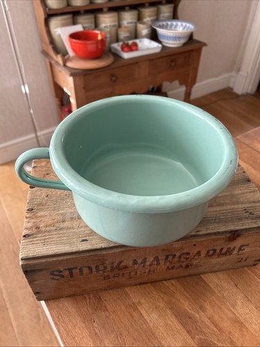 Vintage bright green enamel - bright,