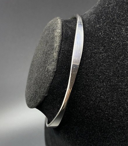 Buckingham silver tone - buckingham, bangle