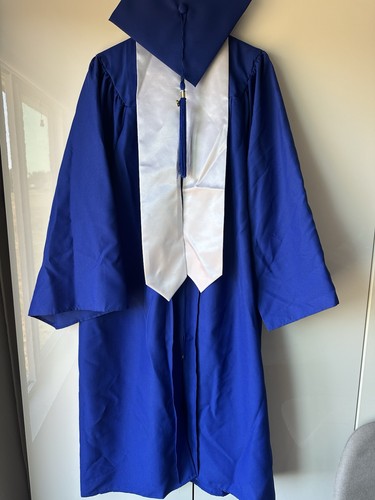 Graduation gown with cap - cap, 2026