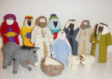 Nativity Set Scene Christmas 13 Figures Joseph Mary Jesus Donkey Hand Knitted