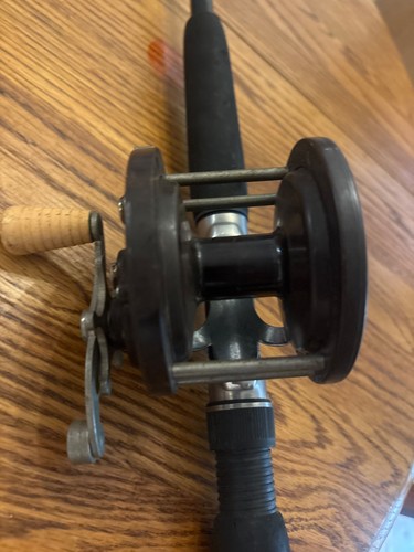 Vintage penn reel - vintage,