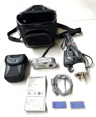 Sony camera cyber shot 5 - cyber,
