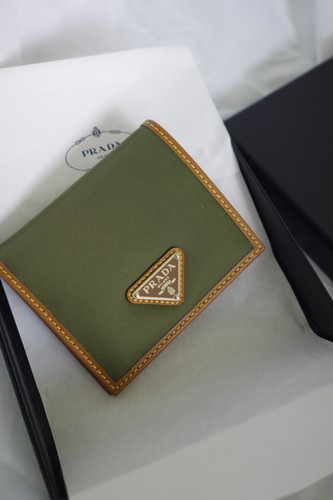 Prada military caramel - prada, military/