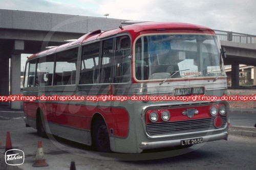 Coach photo lancashire - -,
