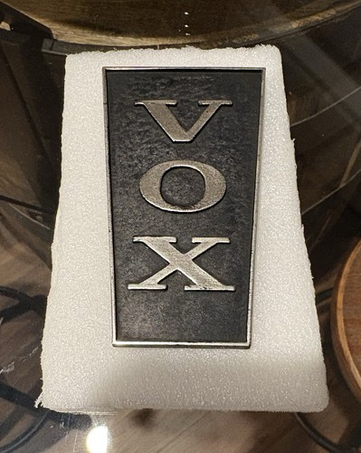 Thomas vox amp - amp, logo