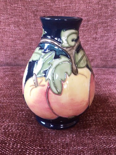 Moorcroft peaches vase - moorcroft,