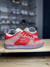 Size 5- Nike SB Dunk Low