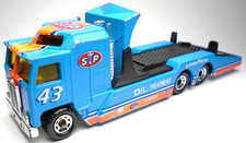 MATCHBOX KENWORTH CABOVER RACING TRANSPORTER STP 43 BLUE DIECAST 5" TRUCK ORANGE