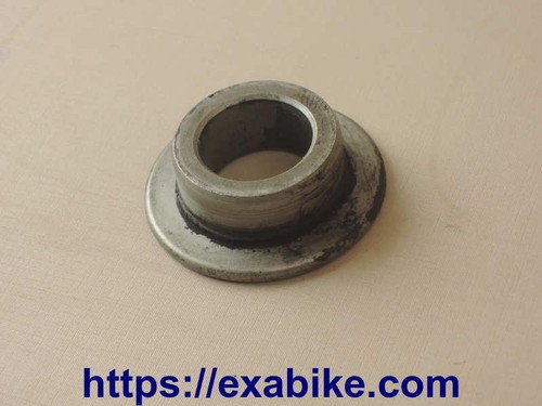 Rear wheel spacer - wheel, cb