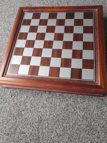 Mahogany chess set with - mahogany,
