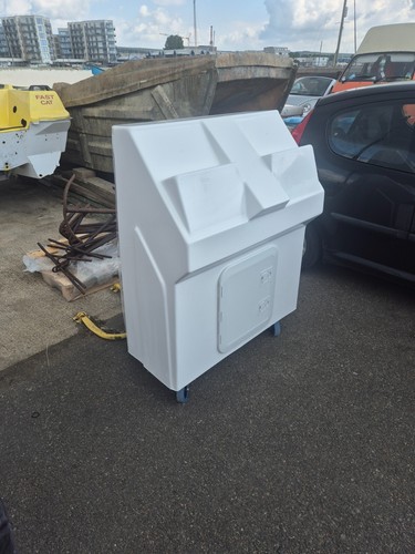 Boat double helm console - boat,
