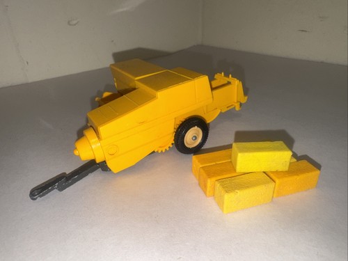 Britains farm new - new, holland
