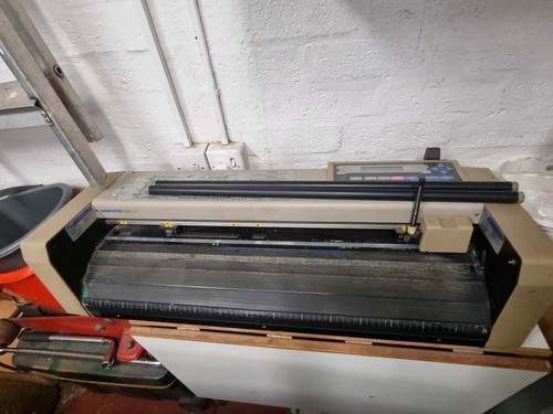 Muton vinyl cutter - muton, and